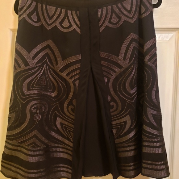 Magaschoni Collection Blk w/ Gold Stitching Skirt - Picture 5 of 7